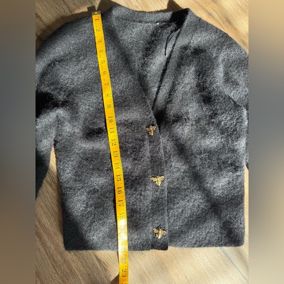 & OTHER STORIES Bee Button Alpaca Blend Cardigan in black Size XS-S - Picture 11 of 12